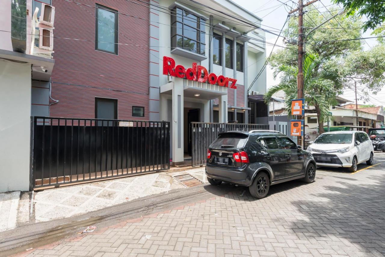 Reddoorz Near Grand City Mall 2 Surabaia Exterior foto