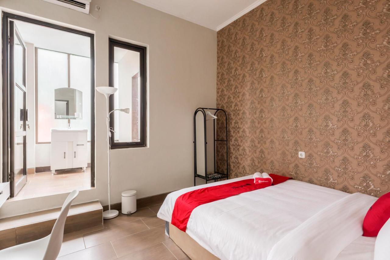 Reddoorz Near Grand City Mall 2 Surabaia Exterior foto