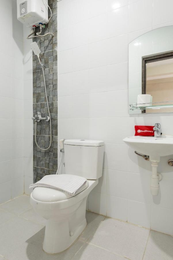 Reddoorz Near Grand City Mall 2 Surabaia Exterior foto